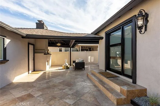 4325 N Country Club Ln — Photo 4