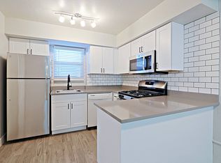 2250 W Glendale Ave APT 212, Phoenix, AZ 85021