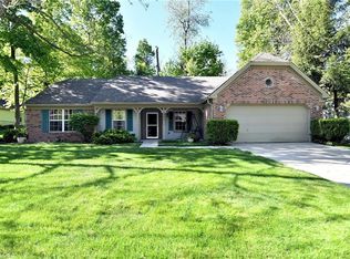 1583 Stoneybrook Grove Ln, Greenwood, IN