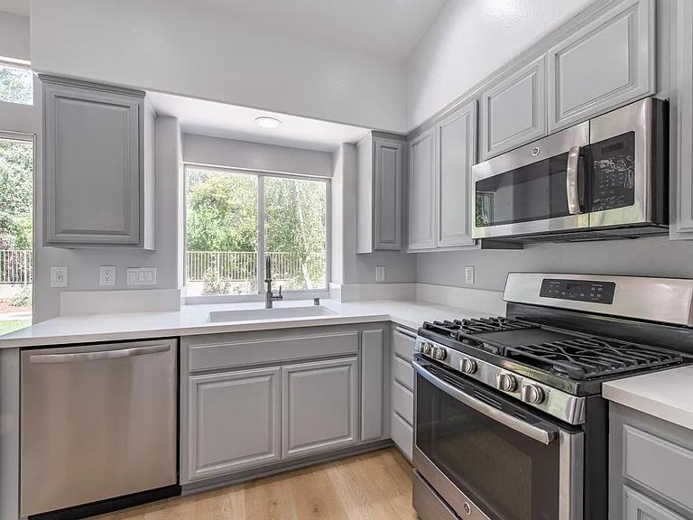4774 Rhapsody Dr — Photo 15