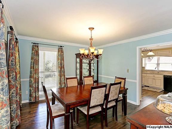 5th image of 118 Heatherwood Dr