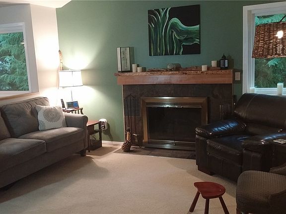 3rd image of 11603 SE 221st St