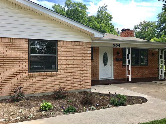 2nd image of 504 Lee Dr