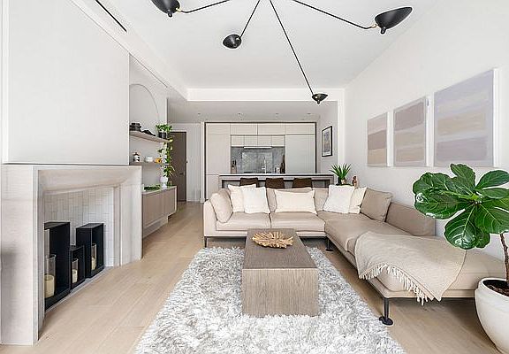 4th image of 225 14th St APT 402