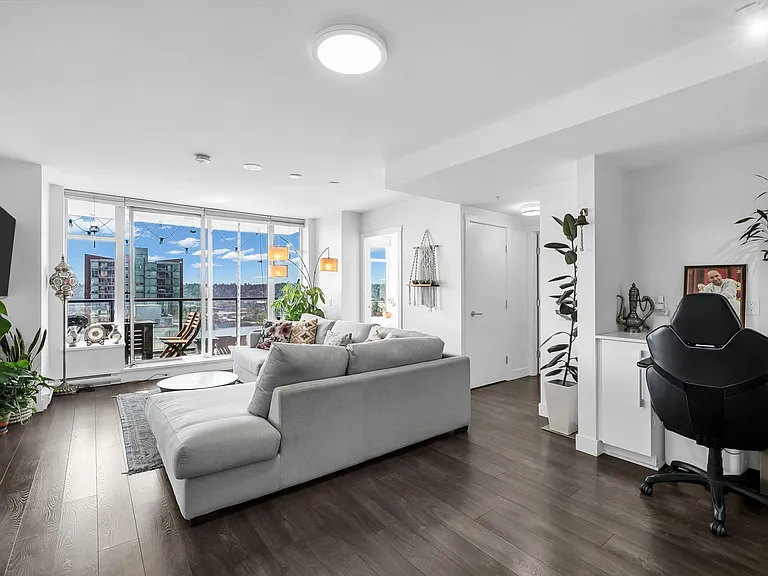 188 Agnes St #1103 — Photo 9