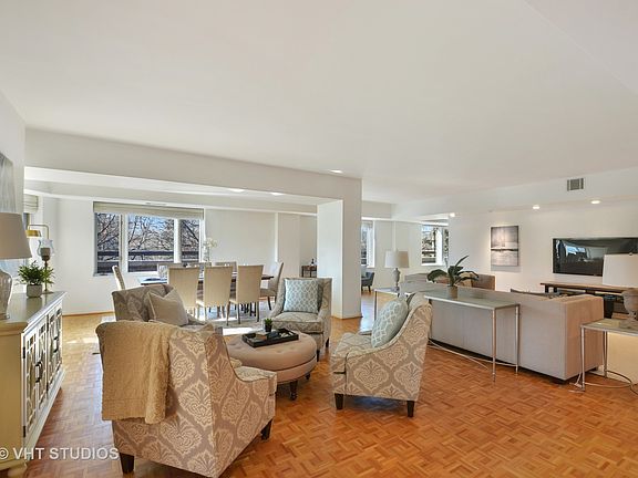 3rd image of 601 Mulberry Pl APT 3F