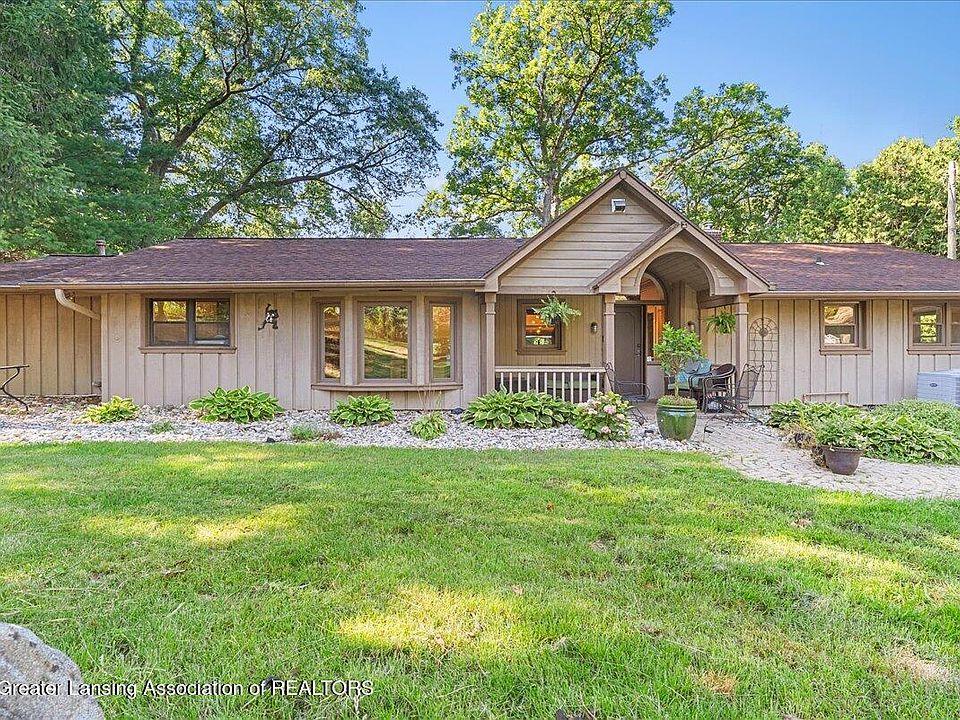 1st image of 12339 W Herbison Rd