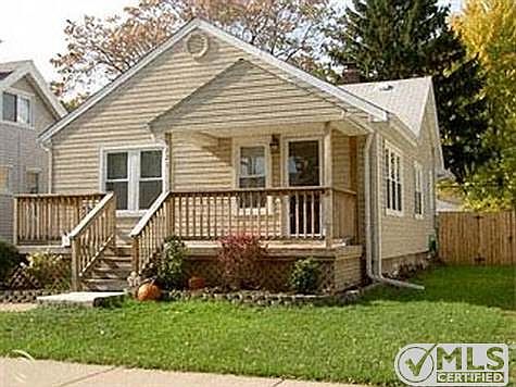 3221 Kenmore