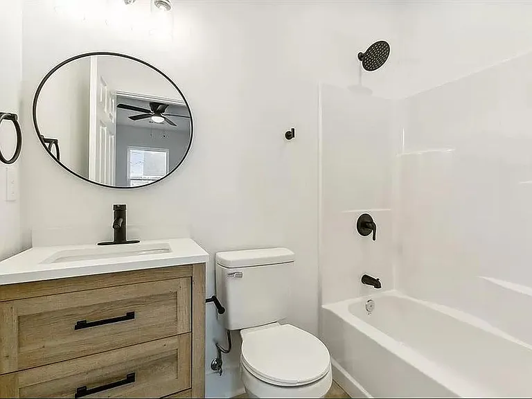 310 Riess Pl — Photo 12