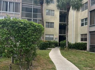 1800 sw 81 Ave N 81 Ave Lauderdale Avenue #1418, North Lauderdale, FL 33068