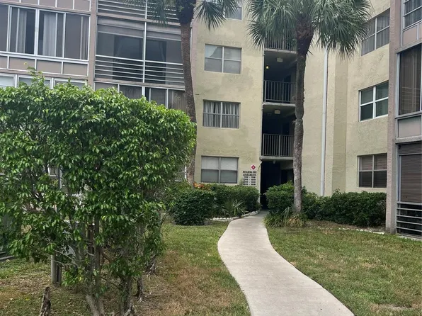 1800 sw 81 Ave N 81 Ave Lauderdale Avenue #1418, North Lauderdale, FL 33068