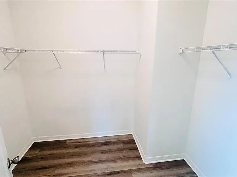 557 Scott Lake Creek Ln — Photo 16