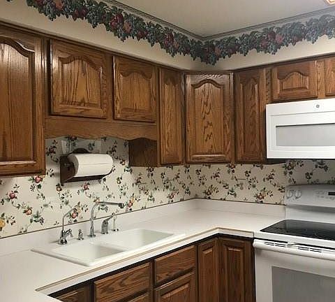 4th image of 2888 Colony Lake West Dr