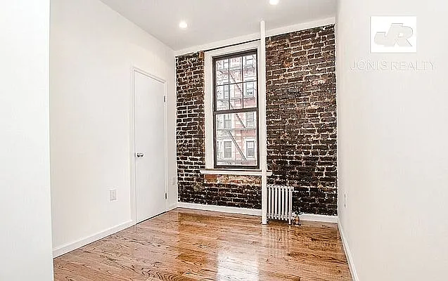 Rented by Jonis Realty | media 3