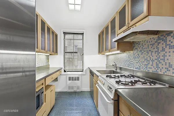 Rented by Corcoran | media 21