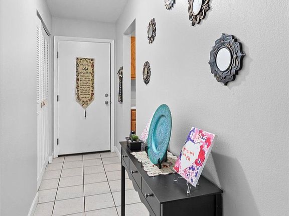 2nd image of 7422 Brookdale Dr #1-102