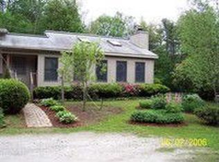 845 Meadow Lake Dr, Mendon, VT 05701