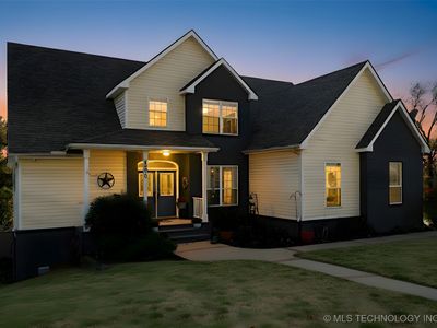 1280 Forest Ln, Catoosa, OK, 74015