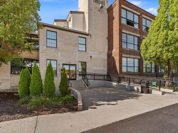 533 Columbia Ave APT 18, Holland, MI 49423