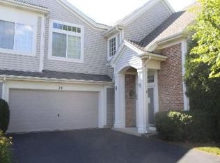34 Providence Ln, Streamwood, IL 60107
