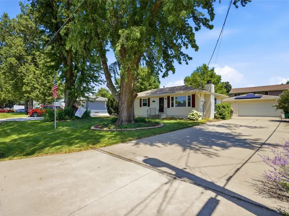 6671 NW 4th Ct, Des Moines, IA 50313