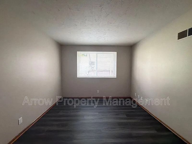 1 bed, 1.0 bath, 468 sqft, $700 — Photo 4