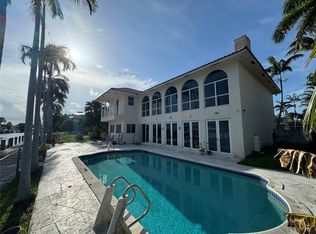 2864 NE 26th Pl, Fort Lauderdale, FL 33306