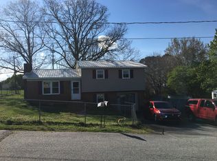 3135 35th Street Ct NE, Hickory, NC 28601