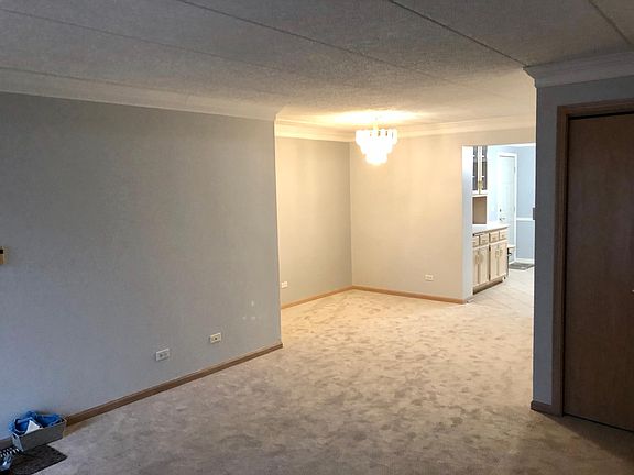 5th image of 5419 N Milwaukee Ave #2A