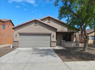 932 W CARTER Road, Phoenix, AZ 85041