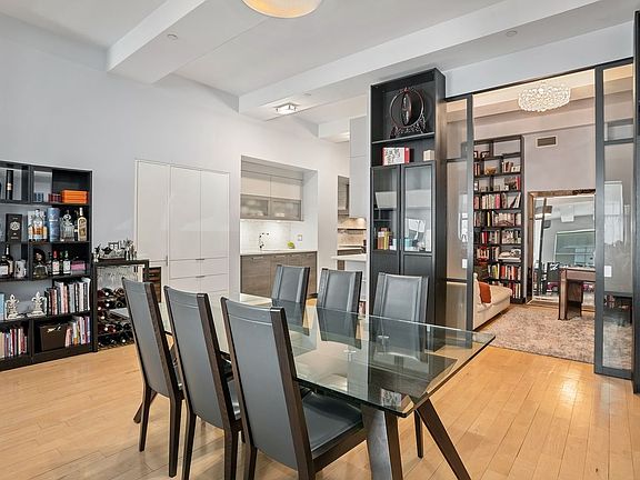 2nd image of 15 Broad St APT 2212