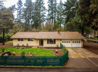 5271 Chinook Ct, Lake Oswego, OR 97035