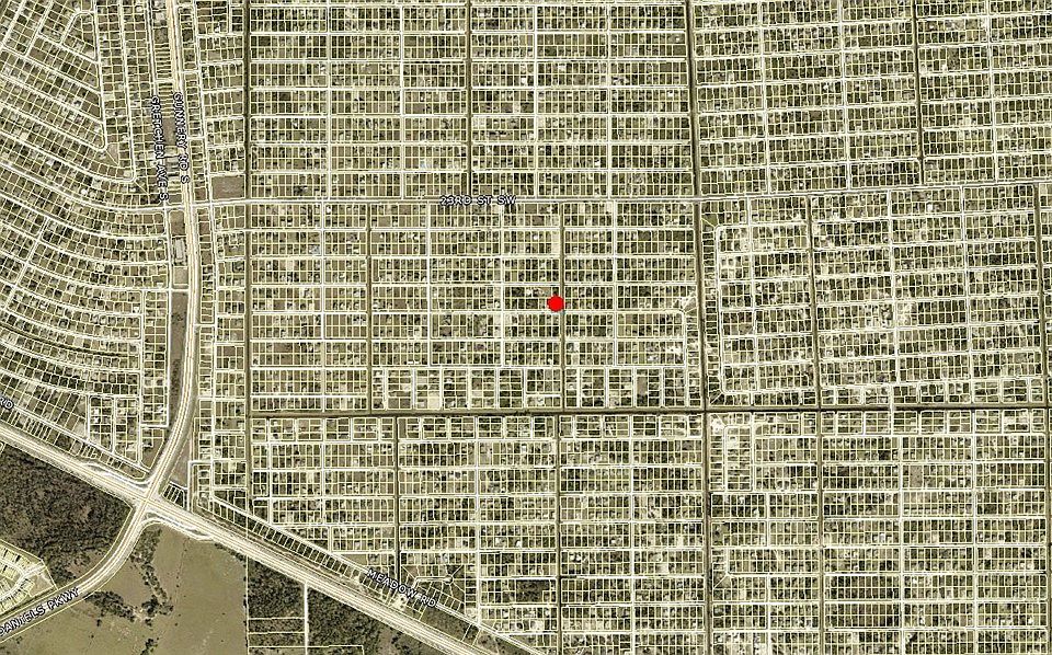 2nd image of 3900 27th St SW