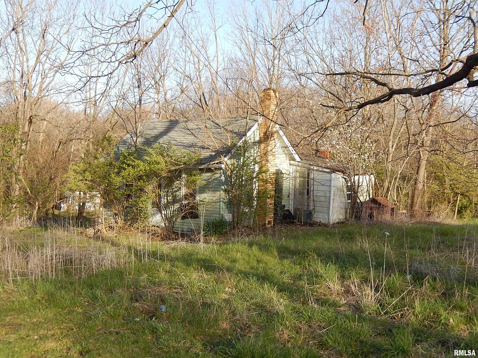 2nd image of 614 McLean St