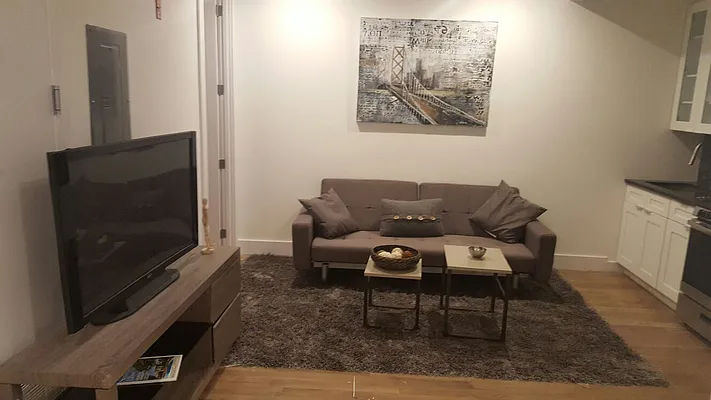 Rented by Nooklyn NYC LLC | media 14