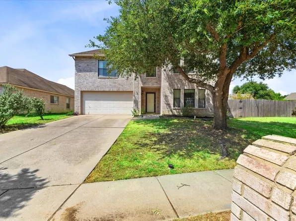 5253 Chessie Cir, Haltom City, TX 76137
