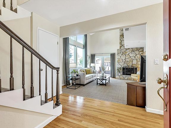 3rd image of 551 Tyndall St