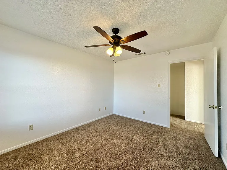 2609 Bermuda Drive — Photo 49