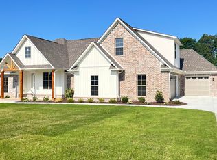 149 Providence Dr, Medina, TN 38355