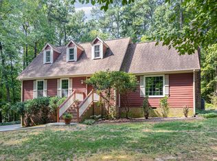 8117 Brookwood Ct, Raleigh, NC 27613