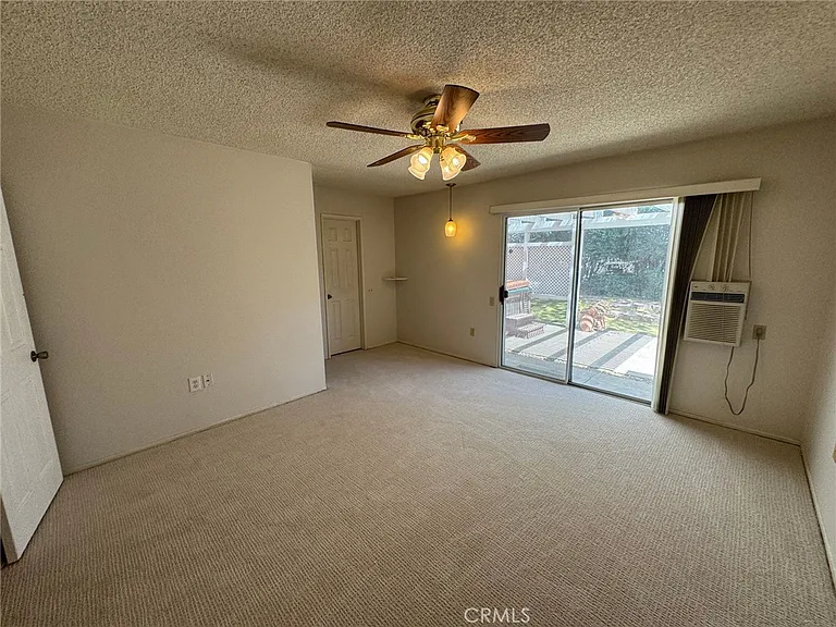 29196 Crestone Dr — Photo 10