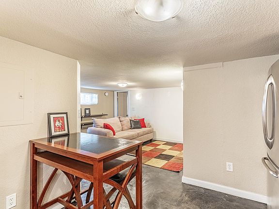 3rd image of 3136 W Alaska Pl #B