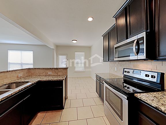 4th image of 12736 Shoreline Dr