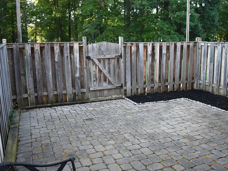 13351 Fones Pl — Photo 31