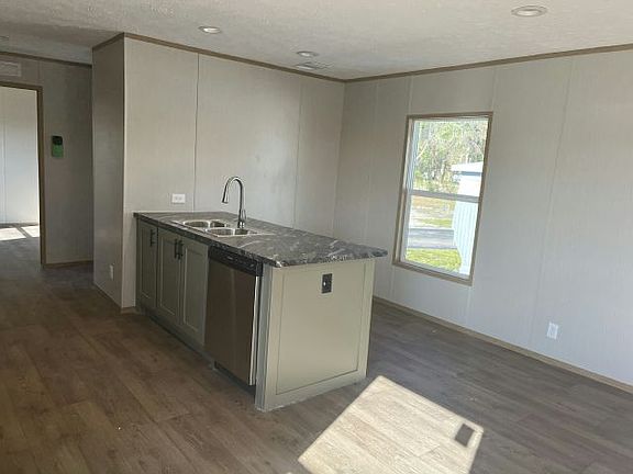 3rd image of 83 Stebbins Dr #35