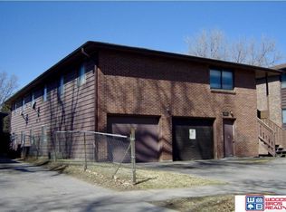 527 S 25th St, Lincoln, NE 68510