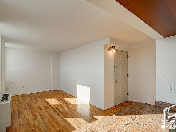 3rd image of 358 Grove St #D9