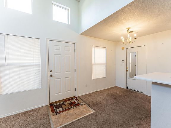 5th image of 1527 Los Jardines Pl NW