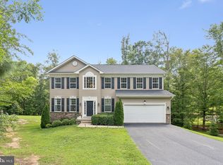 34 Serene Hills Dr, Fredericksburg, VA 22406