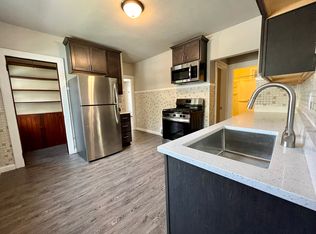 2479 N Dousman St, Milwaukee, WI 53212